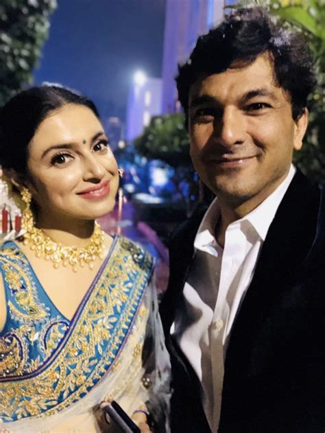 vikas khanna twitter|vikas khanna with his wife.